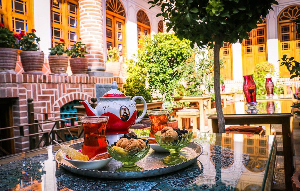 رستوران ترنج اصفهان لذت غذاخوردن همراه با سیاحت در تاریخ