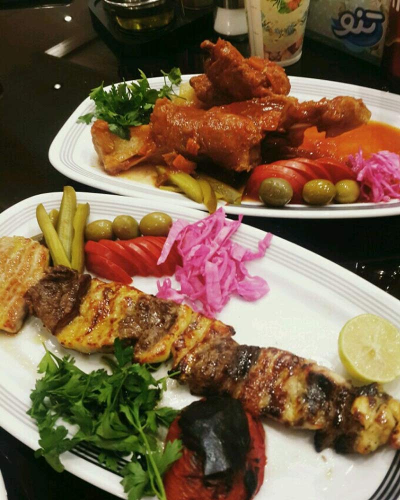 رستوران سید آقا اردبیل محبوب بین محلی ها ومسافرین