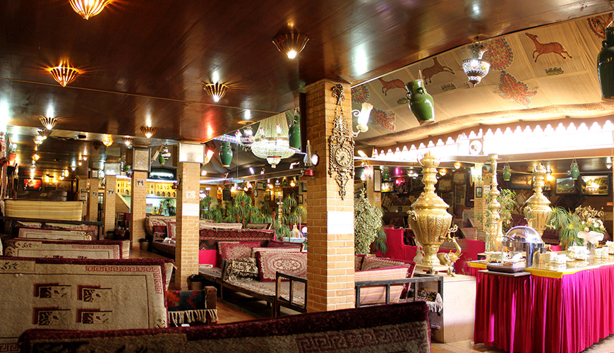 رستوران مستری دیزی کرج با منوی انواع مختلف دیزی  مخصوص، کلاسیک، تند، کم چرب، بز باش و سنتی