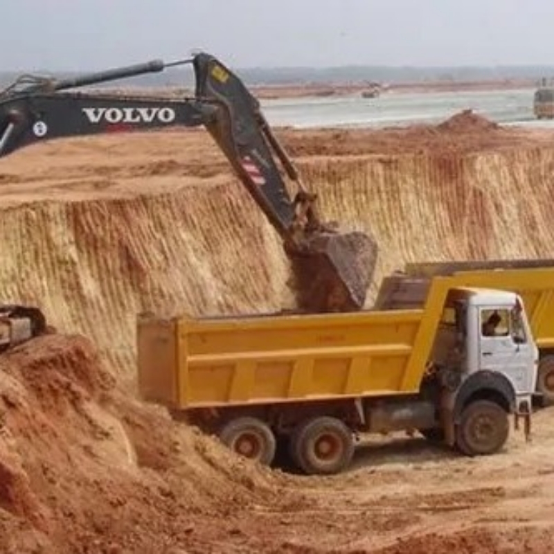 مجری خاکبرداری و اجاره ماشین آلات راهسازی معدنی